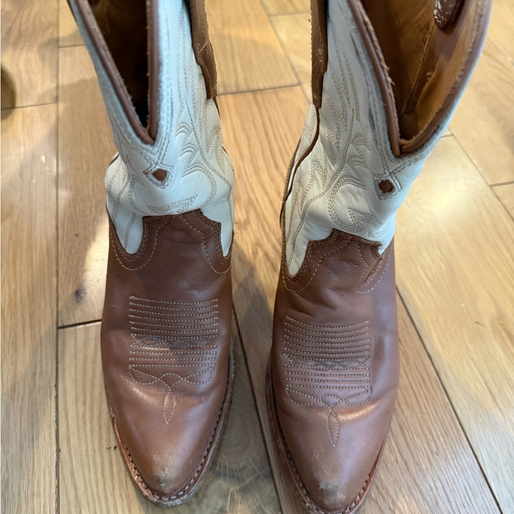 Tecovas Josie Cowboy Boots